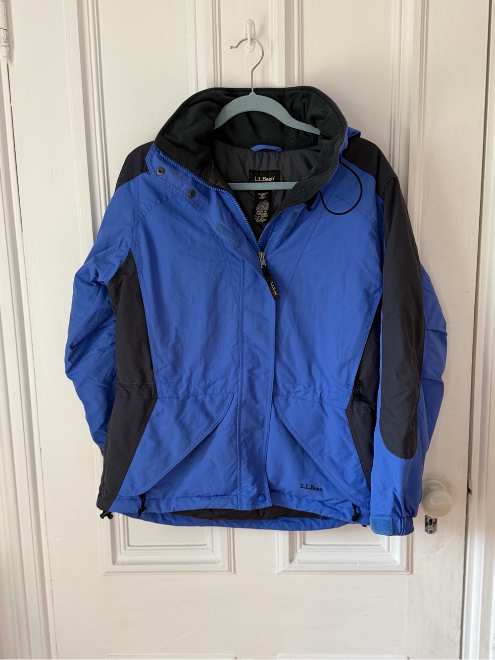 Women’s LL Bean Blue Hooded Zip Front Ski/Winter Jacket Size Small
